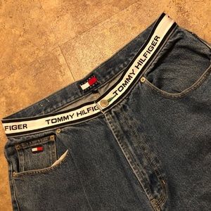 ❌SOLD❌ VINTAGE TOMMY HILFIGER LOOSE FIT JEANS